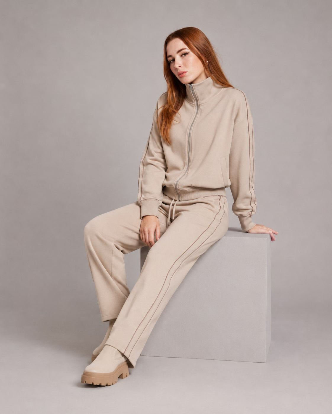Avelia frente | color:camel claro