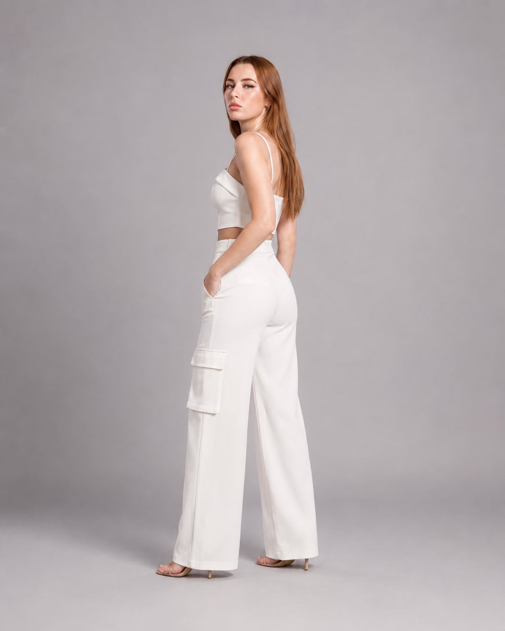 Avelia frente | color:blanco